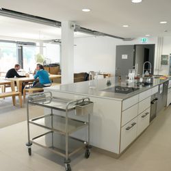 Coworking-M1 - Open-Space mit Küche