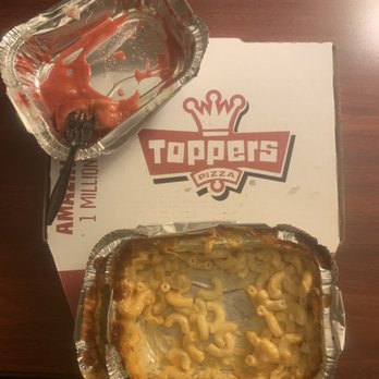 Toppers Pizza - Mac and cheese and raspberry cheesecake dessert - Pizza Near Me - St. Cloud, Minnesota
