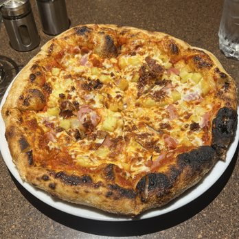 Homefire Grill - Ham and pineapple. The ham should have been a Proscuitto Cotto, and not a deli ham. - Canadian (New) Near Me - Edmonton, Alberta