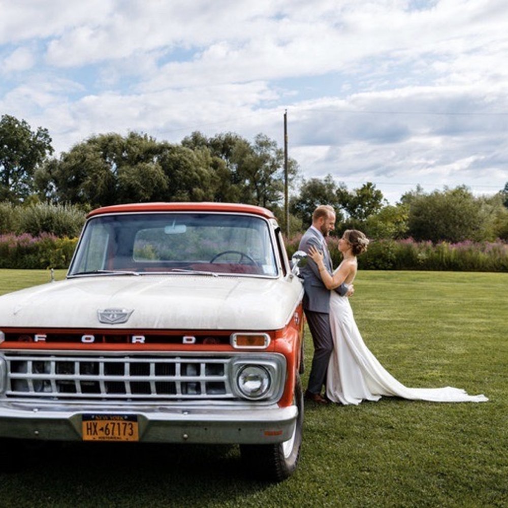 Owls Hoot Barn - Venues & Event Spaces Near Me - West Coxsackie, New York Owls Hoot Barn - Venues & Event Spaces Near Me - West Coxsackie, New York