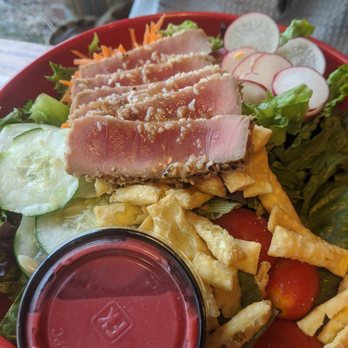 Newk's Eatery - Seared ahi tuna salad with raspberry vinaigrette dressing. - Sandwiches Near Me - Summerville, South Carolina Newk's Eatery - Seared ahi tuna salad with raspberry vinaigrette dressing. - Sandwiches Near Me - Summerville, South Carolina