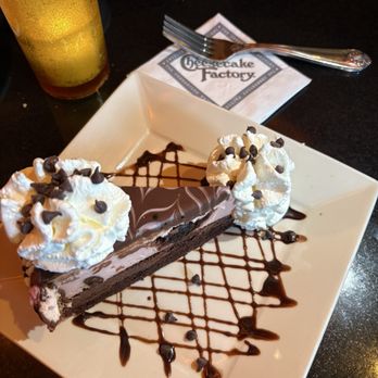 The Cheesecake Factory - Very Cherry Ghirardelli Chocolate Cheesecake - Desserts Near Me - North York, Ontario