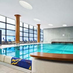 One Spa - Let your worries float away in the 19m infinity-edge swimming pool.