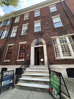 The Rosenbach by null