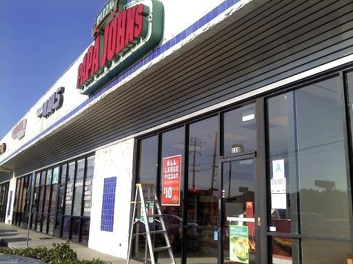 Papa Johns Pizza by null