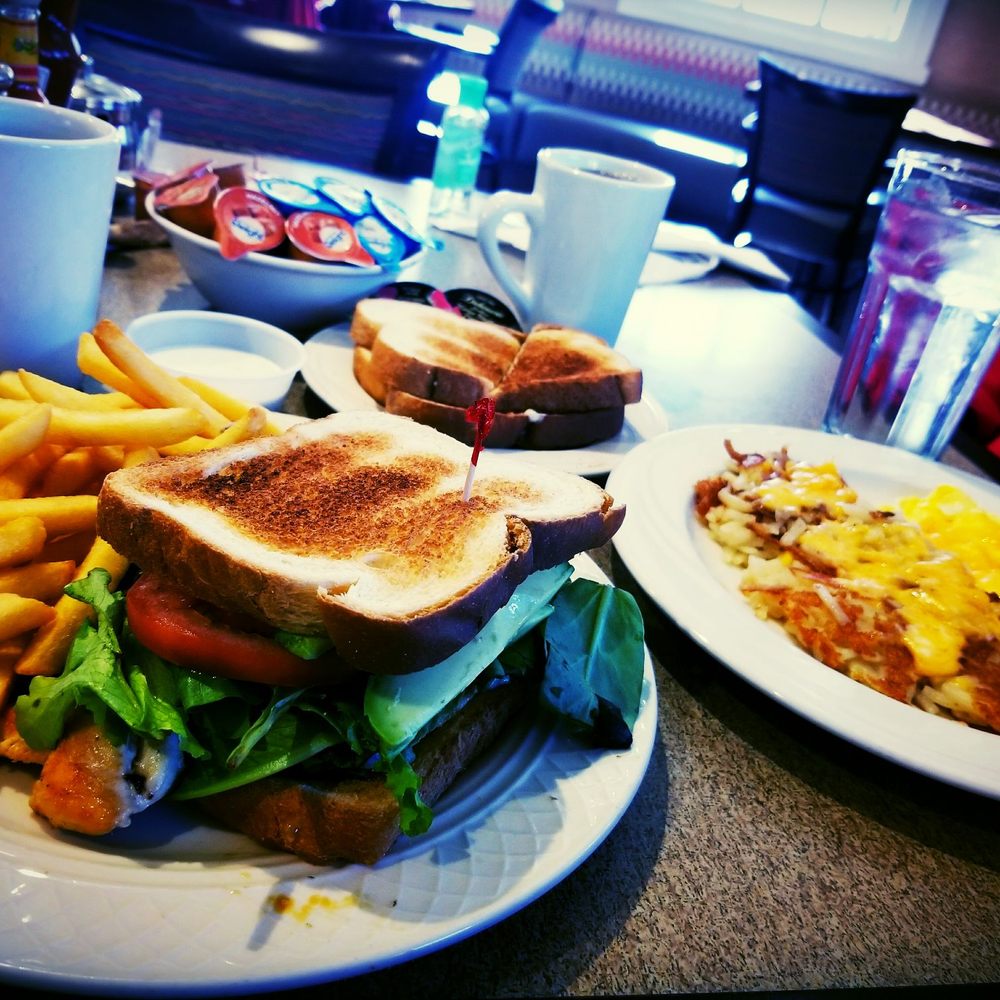 Almansor Grill - Chicken sandwich, hashbrowns with cheese, and toast at birdie's - American Near Me - Alhambra, California