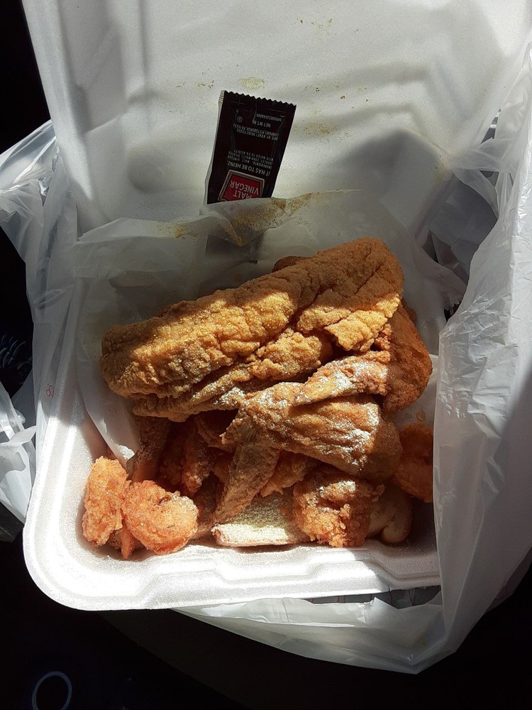 J J FISH & CHICKEN 27 Photos & 49 Reviews Chicken Wings 2598 Candler Rd, Decatur, GA