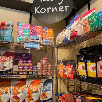 Redbones Bakery - Kitty   Korner - Pet Stores Near Me - Amelia Island, Florida