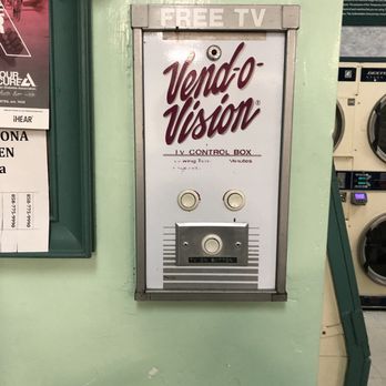 Beachside Del Mar Laundromat - Laundromat Near Me - Del Mar, California