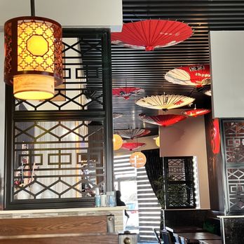 Wu's Ramen - a view of a dining room - Ramen Near Me - Orland Park, Illinois Wu's Ramen - a view of a dining room - Ramen Near Me - Orland Park, Illinois