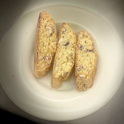Trattoria La Palomba - Finish the evening with pistachio biscotti.