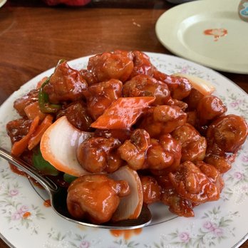 Chef Chen Chinese Restaurant - Sweet and Sour Pork - Seafood Near Me - Vacaville, California
