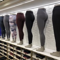 Lululemon - Wunder Unders, Align Pants