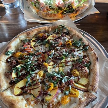 Esters Gold’s Marketplace - Palisade peach pizza - Breakfast & Brunch Near Me - Wheat Ridge, Colorado