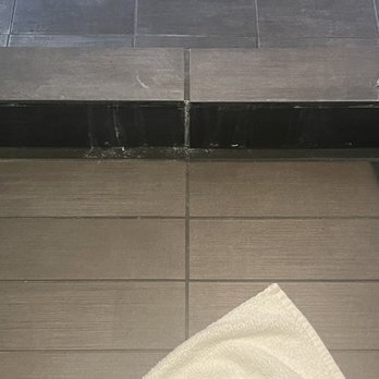 Aloft by Marriott Tulsa - Soap scum on the floor - Hotels Near Me - Tulsa, Oklahoma
