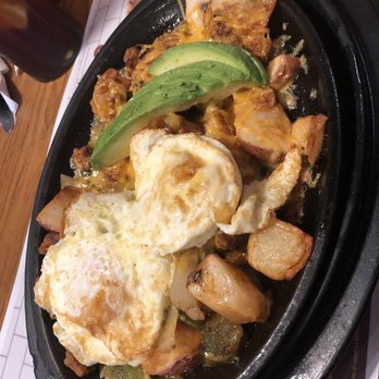 Denny's - Skillet- yum - Diners Near Me - Honolulu, Hawaii Denny's - Skillet- yum - Diners Near Me - Honolulu, Hawaii
