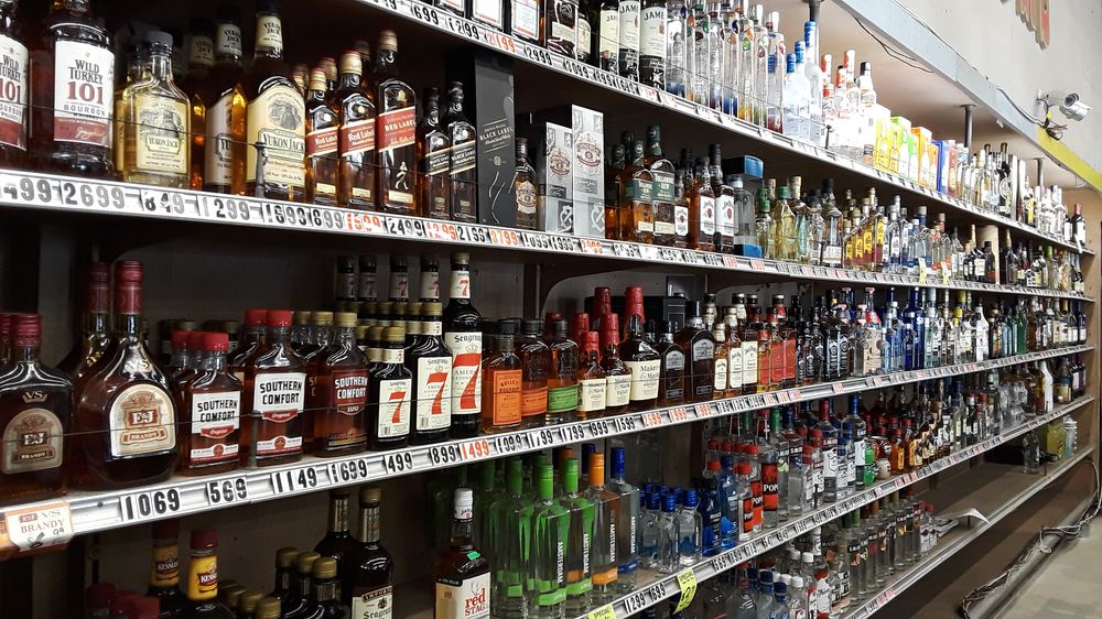 LIQUOR MART 2 WHITTIER 13 Photos 15721 Leffingwell Rd, Whittier