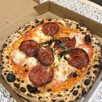 Roberta's - Bee Sting - Pizza Near Me - Culver City, California
