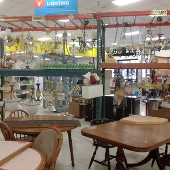 Gresham ReStore - Habitat For Humanity - Community Service/Non-Profit Near Me - Gresham, Oregon