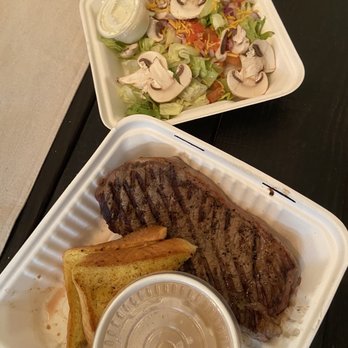 The Keg Tavern - NY Steak & toast & Homemade Garlic Parmesan Mashed Potatoes & Gravy & side salad - Sports Bars Near Me - Eugene, Oregon