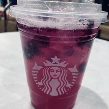 Starbucks - Dragonfruit lemonade refresher - Coffee & Tea Near Me - Reno, Nevada Starbucks - Dragonfruit lemonade refresher - Coffee & Tea Near Me - Reno, Nevada