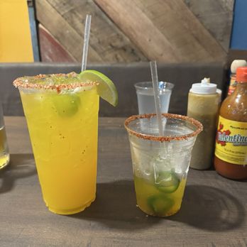 Taqueria Mexico - difference in size between large and medium - Mexican Near Me - Lake Delton, Wisconsin Taqueria Mexico - difference in size between large and medium - Mexican Near Me - Lake Delton, Wisconsin