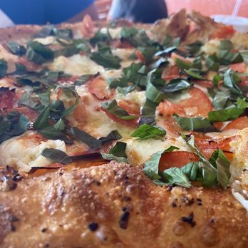 Stumpy's Pizza & Subs - White out pizza - Pizza Near Me - Phoenix, Arizona