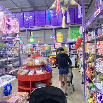 Candy Warehouse - Color coordination candy !! - Candy Stores Near Me Candy Warehouse - Color coordination candy !! - Candy Stores Near Me