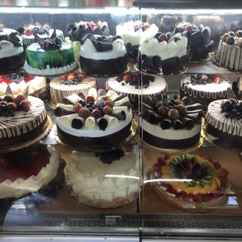 La Ideal Bakery - Different kinds of cakes - Bakeries Near Me - Anaheim, California La Ideal Bakery - Different kinds of cakes - Bakeries Near Me - Anaheim, California