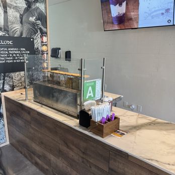 Acai Republic - Bar - Juice Bars & Smoothies Near Me - Baldwin Park, California