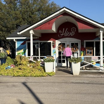 The Hive - Cafes Near Me - Austin, Texas