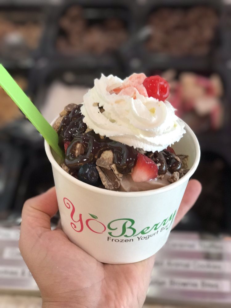 YOBERRY FROZEN YOGURT BAR Updated June 2024 12 Photos 4279