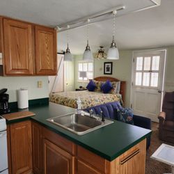 White House Inn Genoa