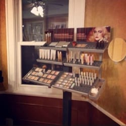 Salon & Company - Aveda Makeup Ritual