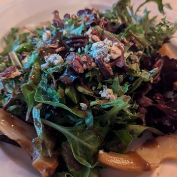 Oliva on Main - Caramelized Bosc Pear - Pizza Near Me - Bethlehem, Connecticut