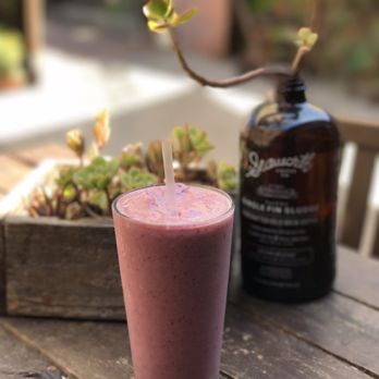 Peace Pies - Delicious smoothie! - Vegan Near Me - Encinitas, California