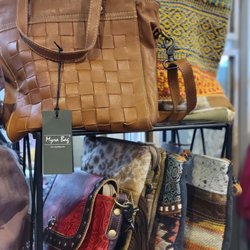 Parcell’s Marketplace & Gift Shop