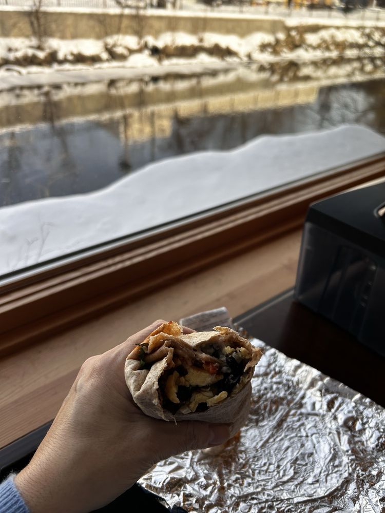 Nori's, Good Food Naturally Logo