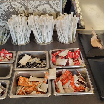 Taco Bell - Hot sauce bar area..... - Fast Food Near Me - Honolulu, Hawaii Taco Bell - Hot sauce bar area..... - Fast Food Near Me - Honolulu, Hawaii