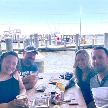 Fisherman's Crab Deck - Enjoying a wonderful seafood lunch on a beautiful Sunday afternoon. - Seafood Near Me - Grasonville, Maryland