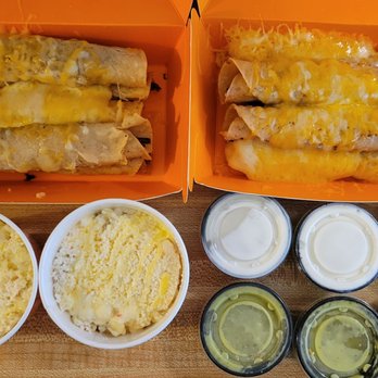 Roll Em Up Taquitos - Two 5 pack corn taquitos in chicken, beef, and potato, two cups of original street corn, and 3 sauces, plus 2 drinks $41.85 no guacamole. - Tacos Near Me - Corona, California