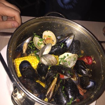 Flex Mussels - Special Pot - Seafood Near Me - New York, New York