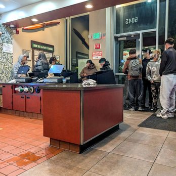 Wingstop - a lot of people waiting - Chicken Wings Near Me - Colma, California