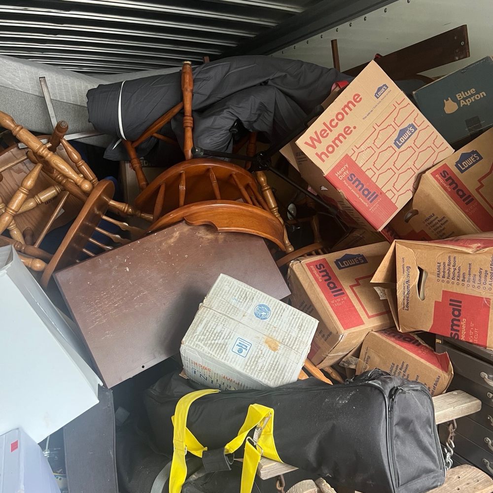 Move Up Movers - Movers Near Me - Erie, Pennsylvania Move Up Movers - Movers Near Me - Erie, Pennsylvania