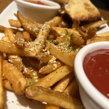 Giordano's - Fries - Pizza Near Me - Chicago, Illinois Giordano's - Fries - Pizza Near Me - Chicago, Illinois