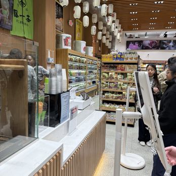 Fujiissa - Coffee & Tea Near Me - New York, New York