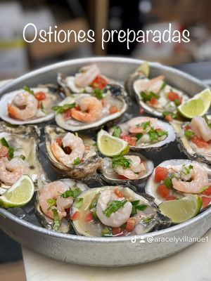 El Molcajetazo Authentic Mexican and Salvadorean food