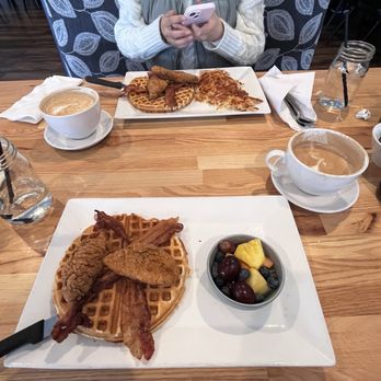 Riverside Cafe - Chicken and waffles - Coffee & Tea Near Me - Gurnee, Illinois