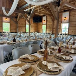 Heartland Country Barn