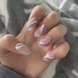 Dip nails with custom gel design